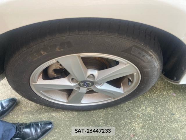 Volvo V40 2014-11 8782533-8
