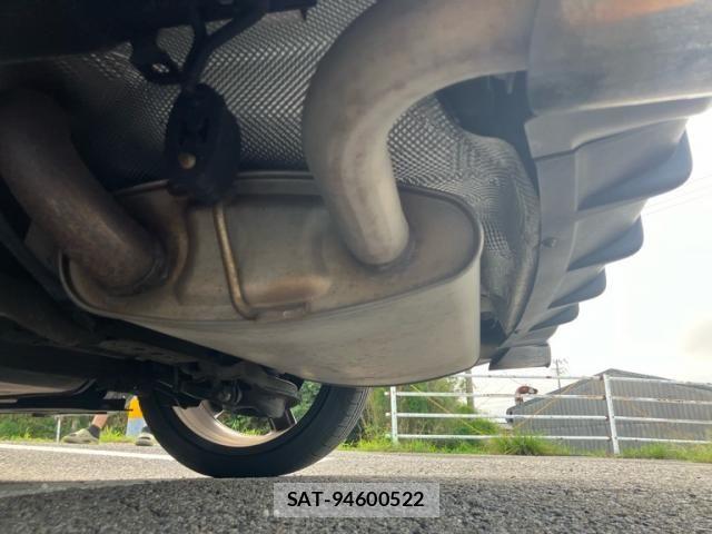 Volvo V40 2014-07 8832353-5
