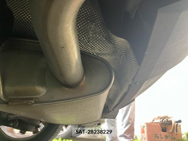 Volvo V40 2013-11 8832354-9