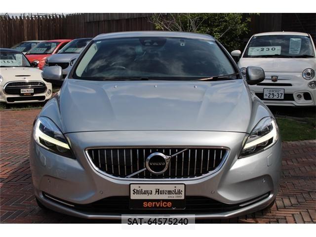 Volvo V40 2018-07 8851007-3
