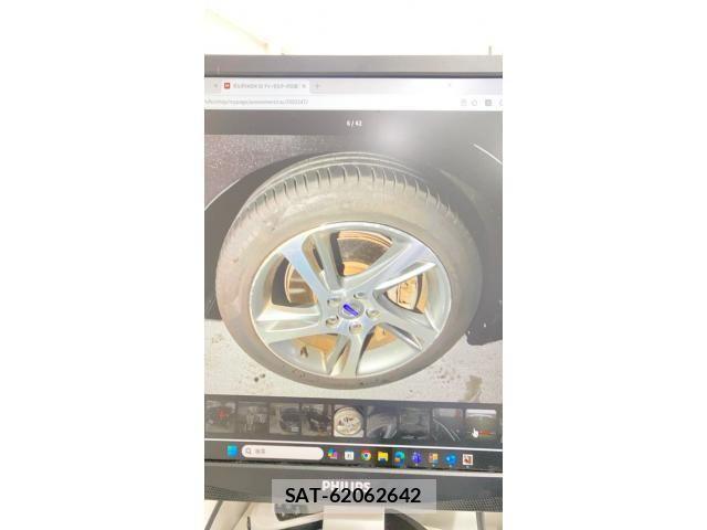 Volvo V40 2015-11 8884563-3