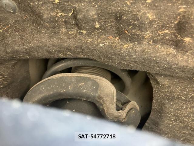 Volvo V40 2013-09 8884564-12