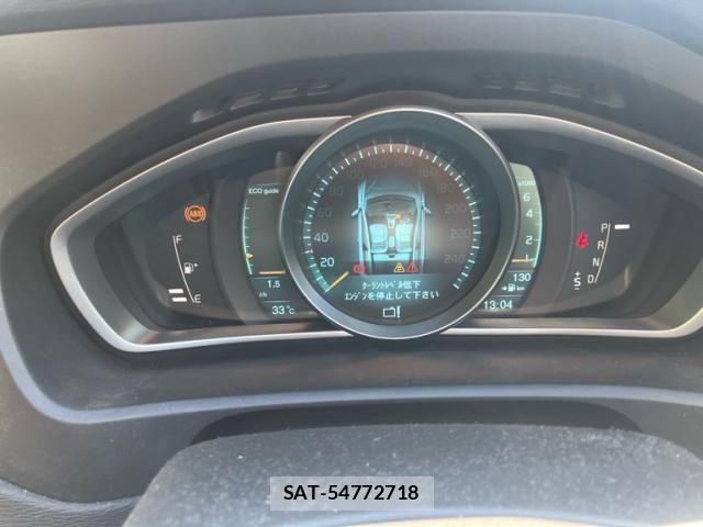 Volvo V40 2013-09 8884564-22