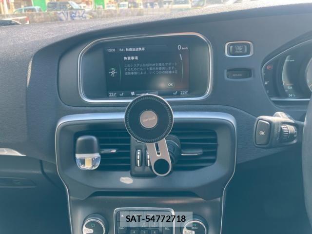 Volvo V40 2013-09 8884564-24