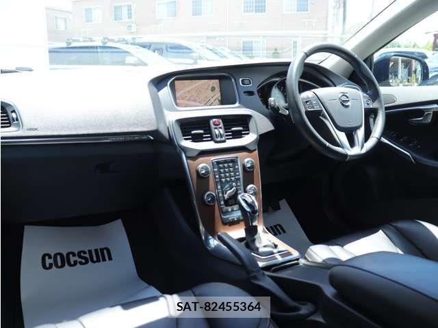 Volvo CROSS COUNTRY 2020-05 1180630-16