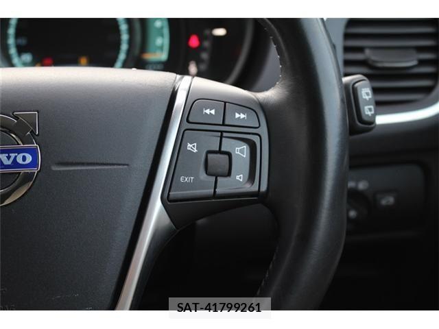Volvo CROSS COUNTRY 2014-08 1848524-11