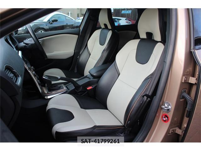 Volvo CROSS COUNTRY 2014-08 1848524-13