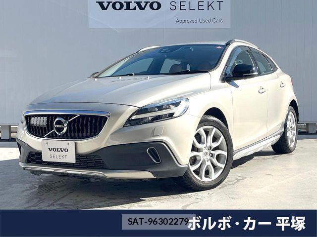Volvo CROSS COUNTRY 2016-12 4051236-0