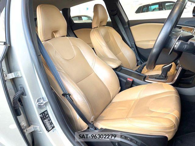 Volvo CROSS COUNTRY 2016-12 4051236-11