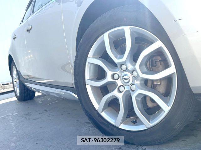 Volvo CROSS COUNTRY 2016-12 4051236-15