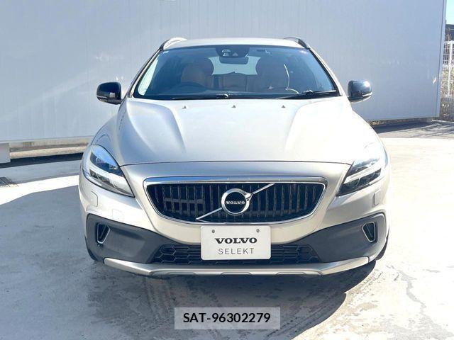 Volvo CROSS COUNTRY 2016-12 4051236-16