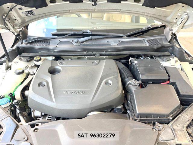 Volvo CROSS COUNTRY 2016-12 4051236-19