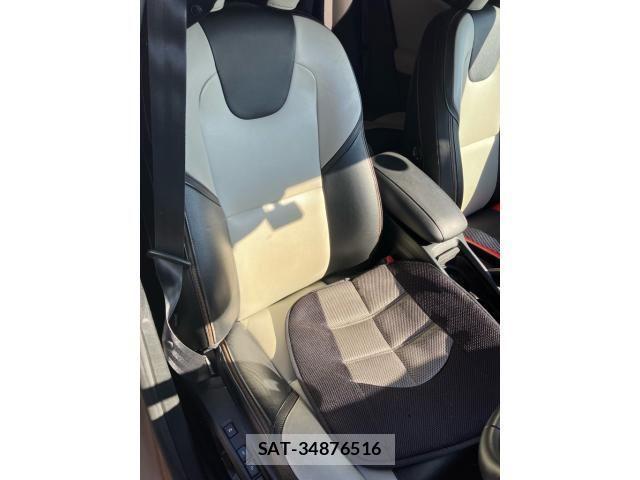 Volvo CROSS COUNTRY 2015-11 4604077-13