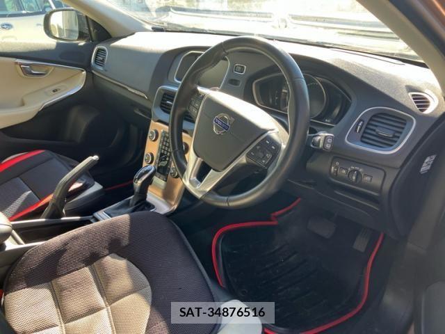 Volvo CROSS COUNTRY 2015-11 4604077-16