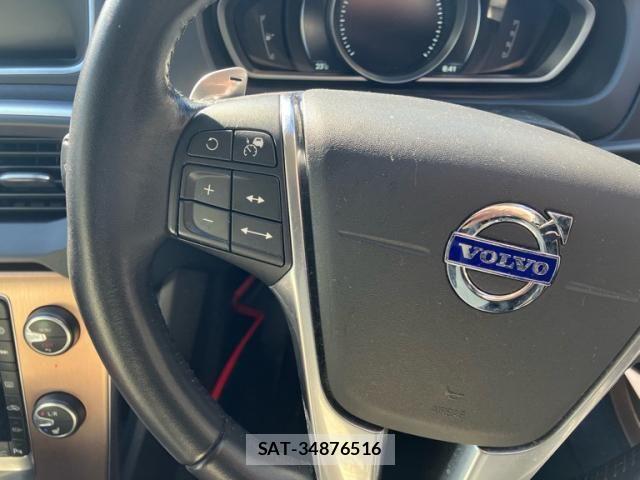 Volvo CROSS COUNTRY 2015-11 4604077-19