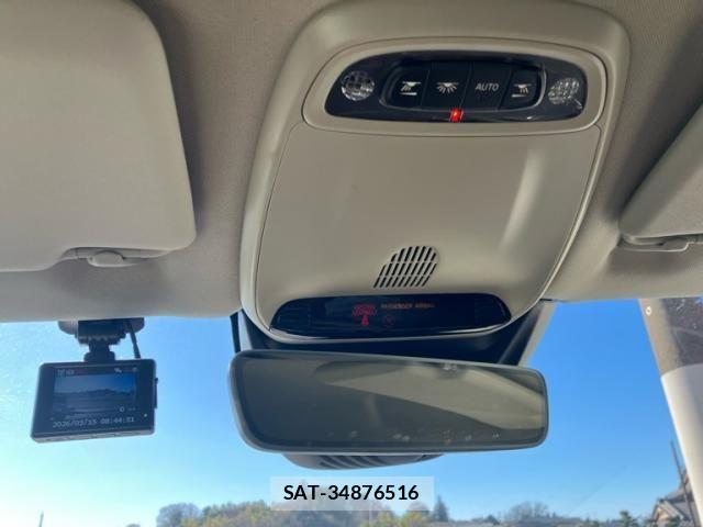 Volvo CROSS COUNTRY 2015-11 4604077-26
