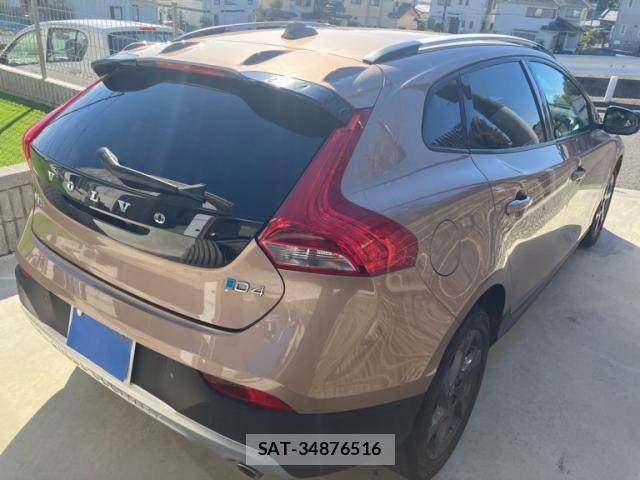 Volvo CROSS COUNTRY 2015-11 4604077-4