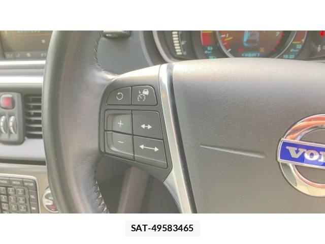 Volvo CROSS COUNTRY 2014-02 6220936-13