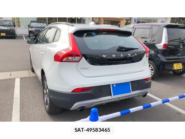 Volvo CROSS COUNTRY 2014-02 6220936-1