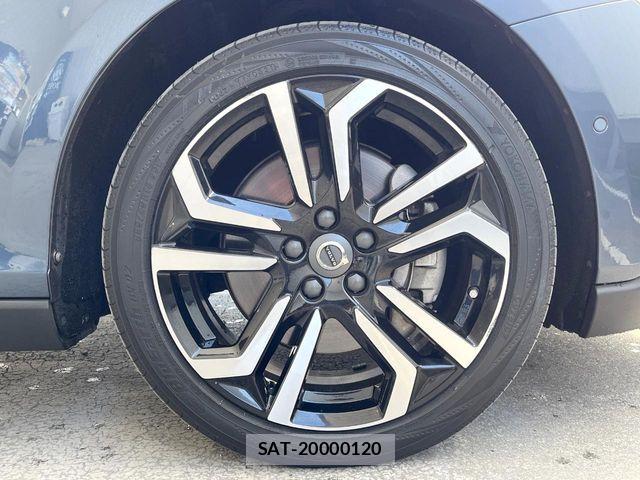 Volvo CROSS COUNTRY 2019-07 6504547-17