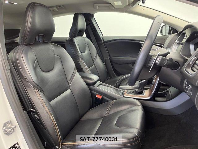 Volvo CROSS COUNTRY 2017-10 6915028-11