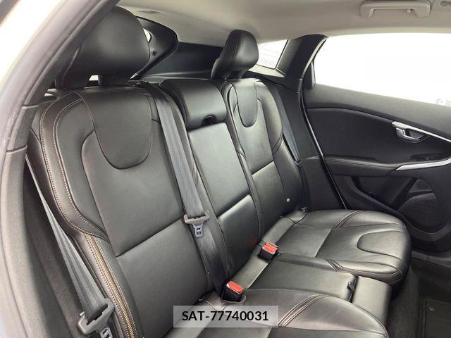 Volvo CROSS COUNTRY 2017-10 6915028-12