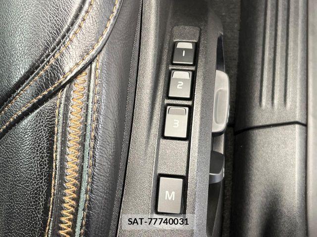 Volvo CROSS COUNTRY 2017-10 6915028-7