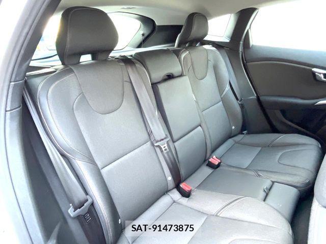 Volvo CROSS COUNTRY 2018-11 7226757-12