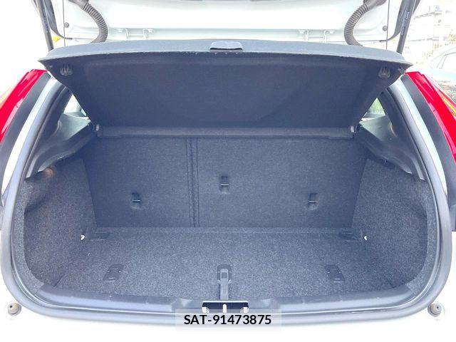 Volvo CROSS COUNTRY 2018-11 7226757-13