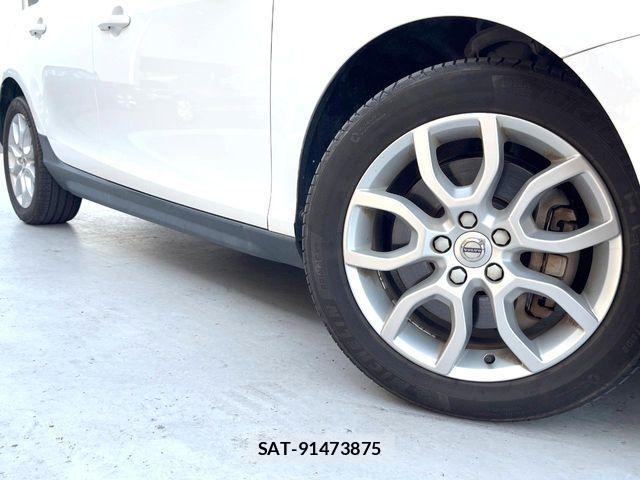 Volvo CROSS COUNTRY 2018-11 7226757-15