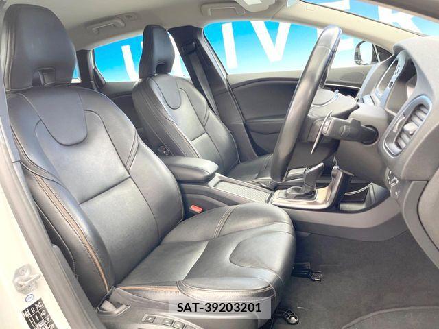 Volvo CROSS COUNTRY 2015-10 7272863-9