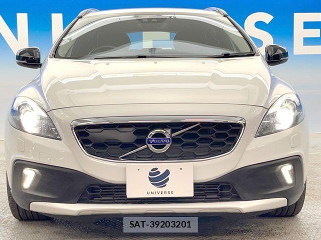 Volvo CROSS COUNTRY 2015-10 7272863-15