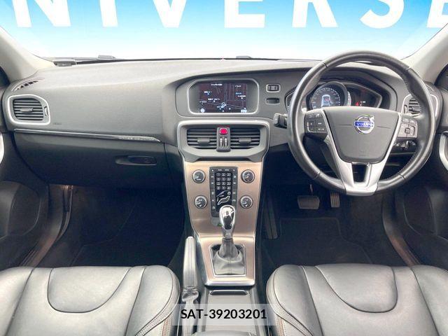 Volvo CROSS COUNTRY 2015-10 7272863-1