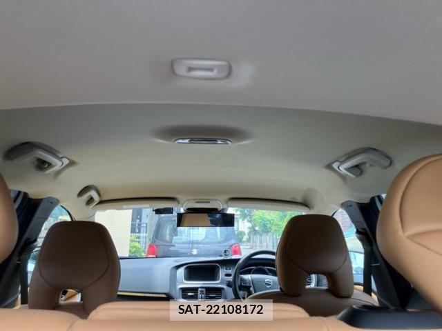Volvo CROSS COUNTRY 2017-06 7360358-10