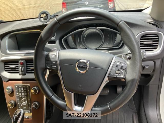 Volvo CROSS COUNTRY 2017-06 7360358-16