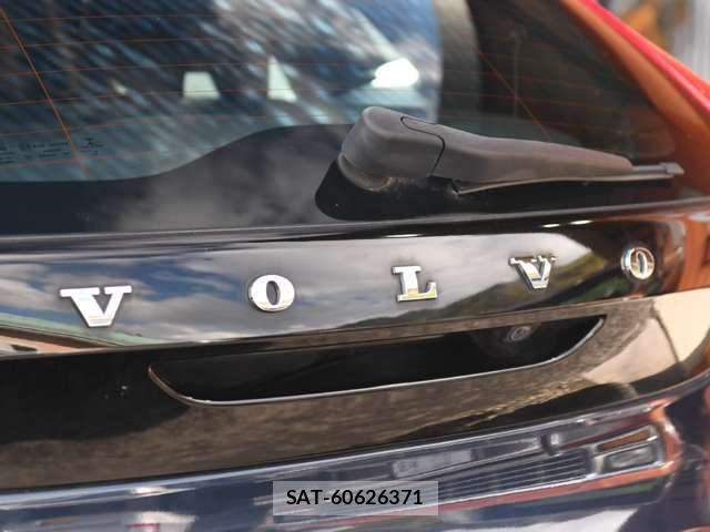 Volvo CROSS COUNTRY 2015-06 7458680-14