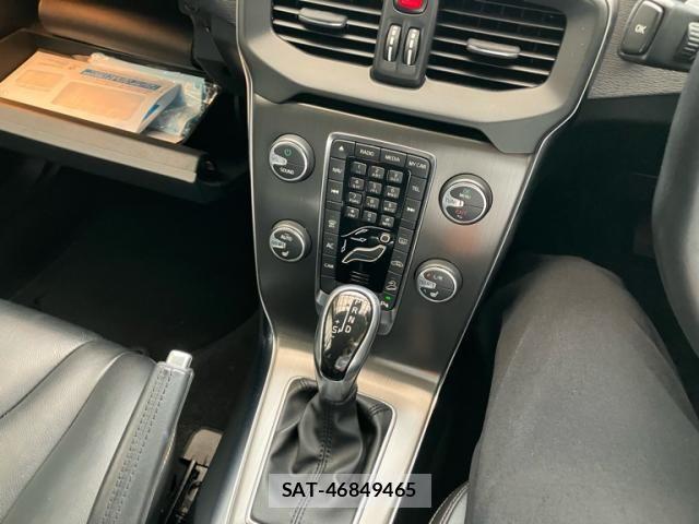 Volvo CROSS COUNTRY 2013-09 7458681-18