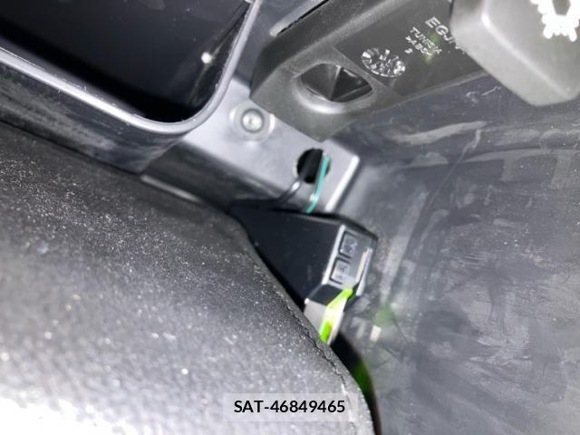 Volvo CROSS COUNTRY 2013-09 7458681-19