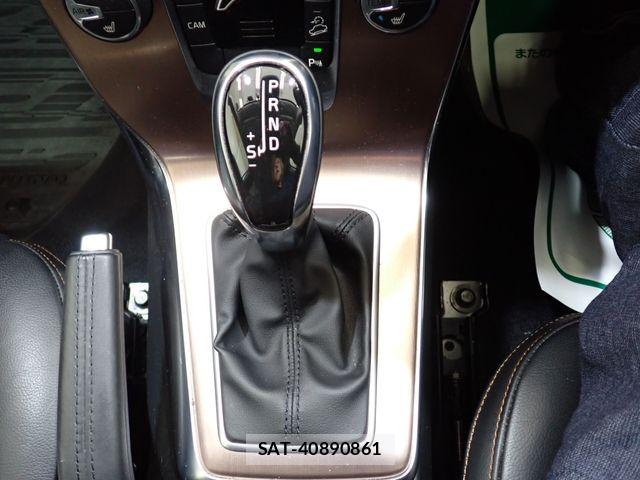 Volvo CROSS COUNTRY 2013-12 7503535-18