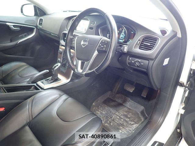 Volvo CROSS COUNTRY 2013-12 7503535-1
