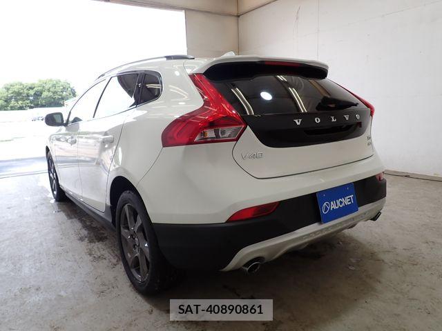 Volvo CROSS COUNTRY 2013-12 7503535-2