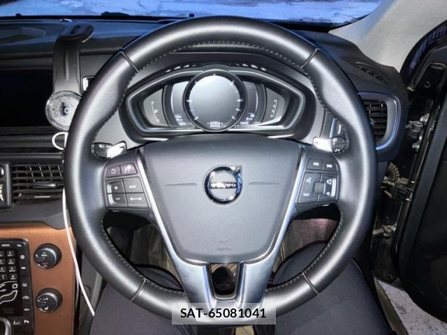 Volvo CROSS COUNTRY 2018-06 7503536-11