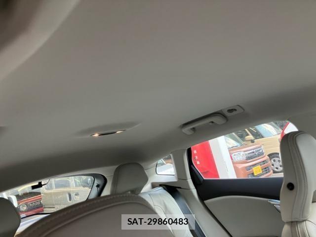 Volvo CROSS COUNTRY 2013-09 7503541-9