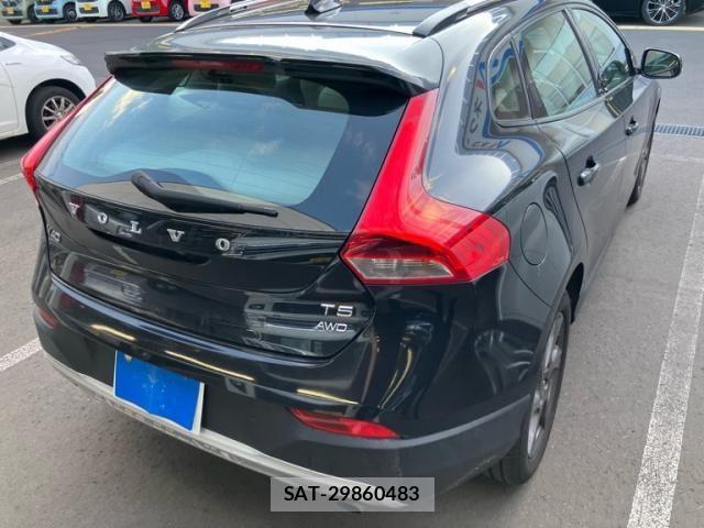 Volvo CROSS COUNTRY 2013-09 7503541-12