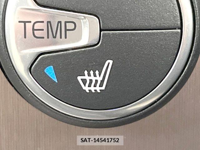 Volvo CROSS COUNTRY 2015-07 7563043-3