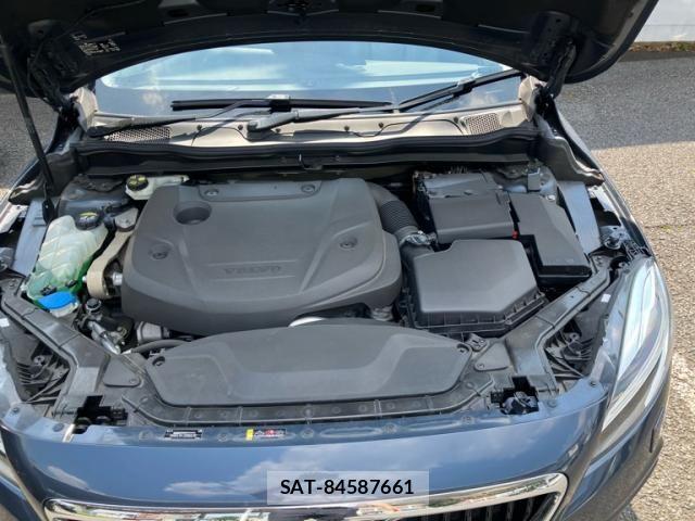 Volvo CROSS COUNTRY 2017-06 7621137-17