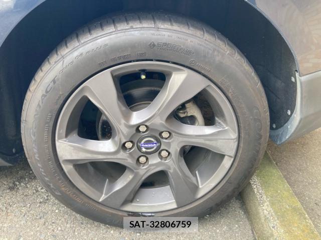 Volvo CROSS COUNTRY 2013-11 7621138-6