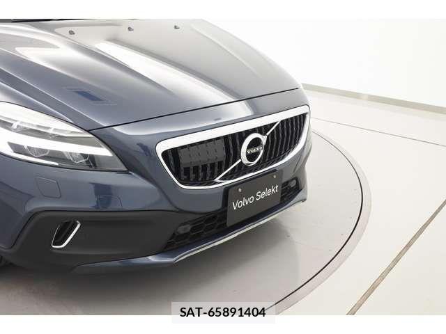 Volvo CROSS COUNTRY 2017-07 7621136-12