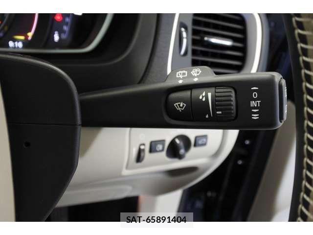 Volvo CROSS COUNTRY 2017-07 7621136-18
