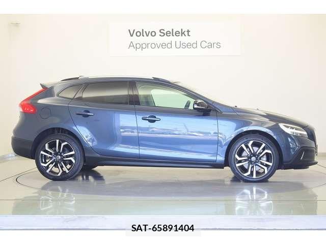 Volvo CROSS COUNTRY 2017-07 7621136-5